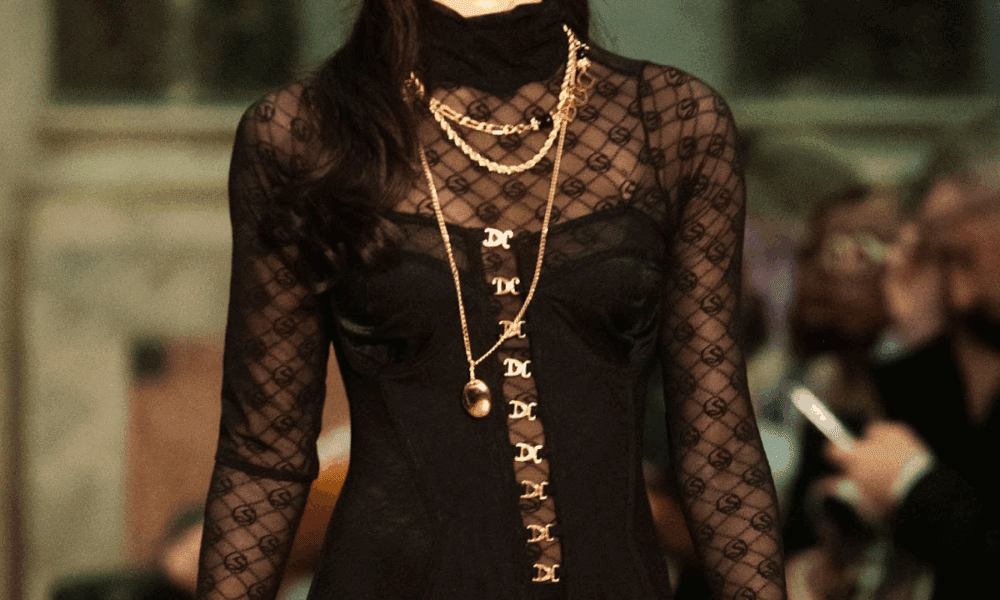 santisimas-presents-‘altares’-at-milan-fashion-week:-a-manifesto-of-feminine-power-and-art