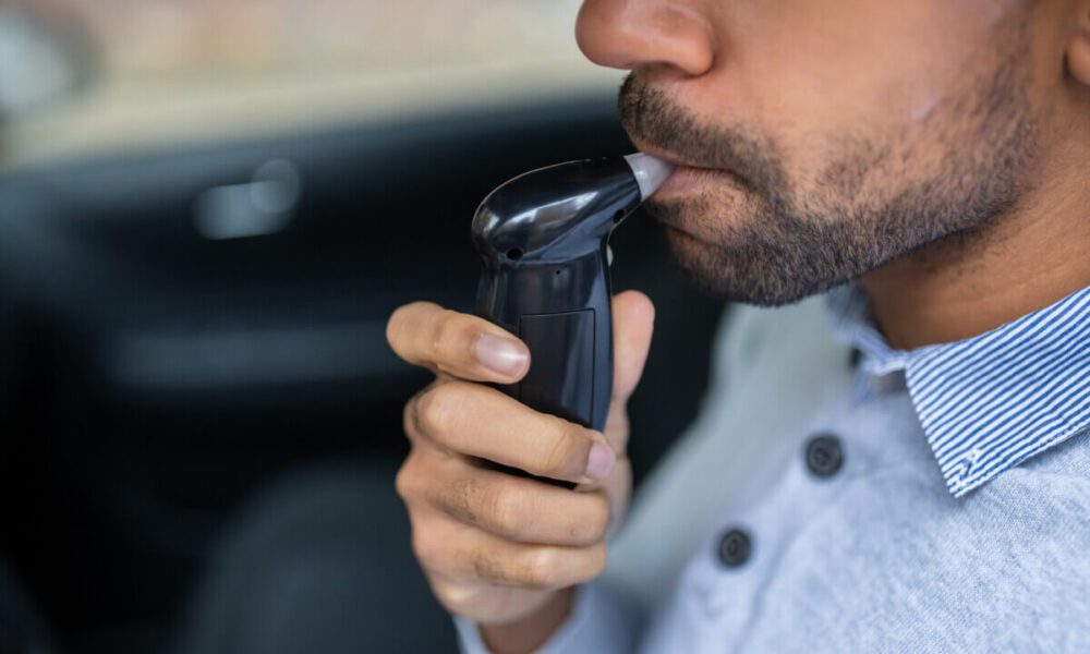 should-you-take-the-breathalyzer-if-you’re-stopped-for-dui-in-florida?